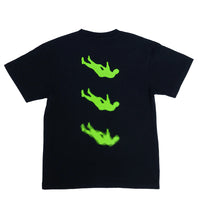 APRIL MAN DOWN TEE BLACK