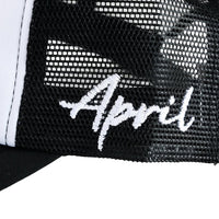 APRIL FULL CIRCLE TRUCKER BLACK